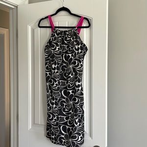 Athlete Komo dress. Great for the outdoors! GUC